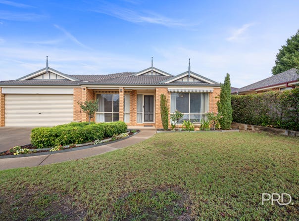 14 Yeomans Place, Kooringal, NSW 2650