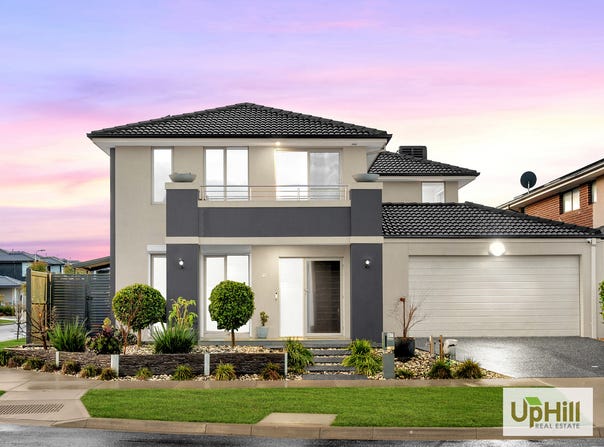 27 Stonefox Circuit, Clyde North, Vic 3978