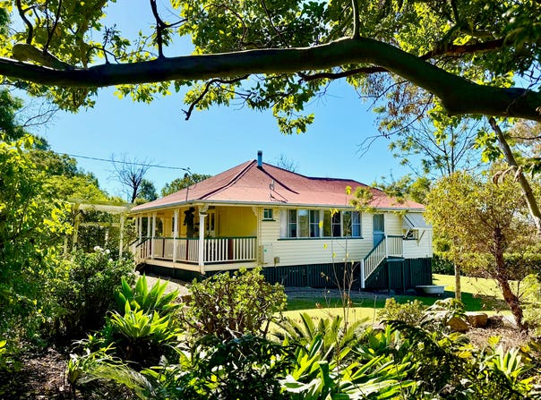 2 Kate Court, Withcott, Qld 4352