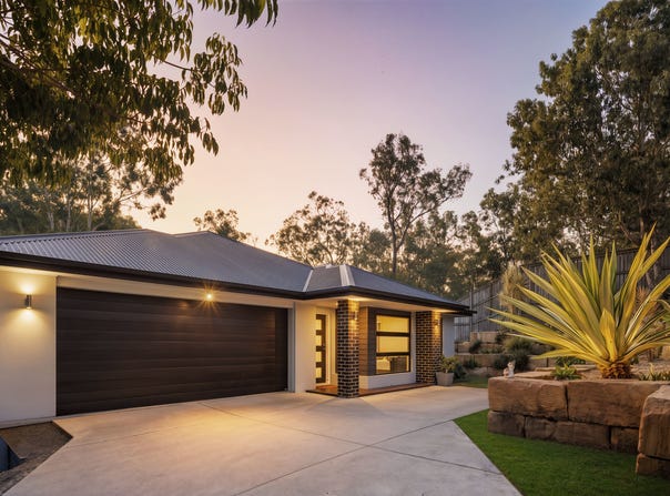 6 Bluegum Rise, Anstead, Qld 4070