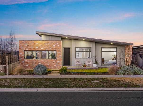 2 Armagh Street, Alfredton, Vic 3350