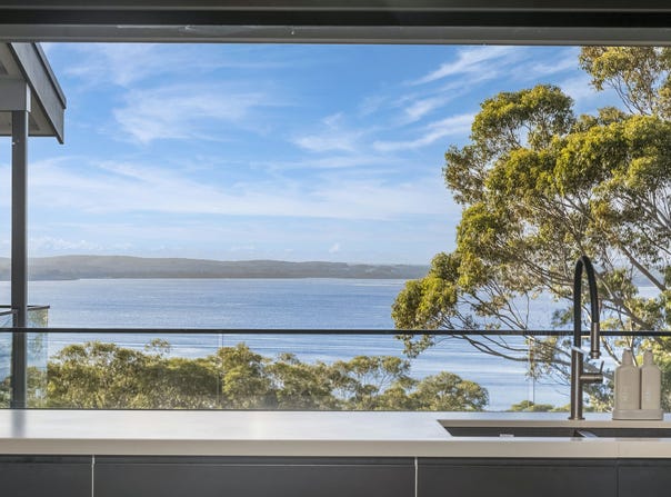 10 Wallawa Road, Nelson Bay, NSW 2315