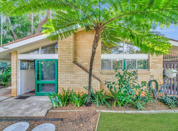 22 Lilly Street, Sherwood, Qld 4075