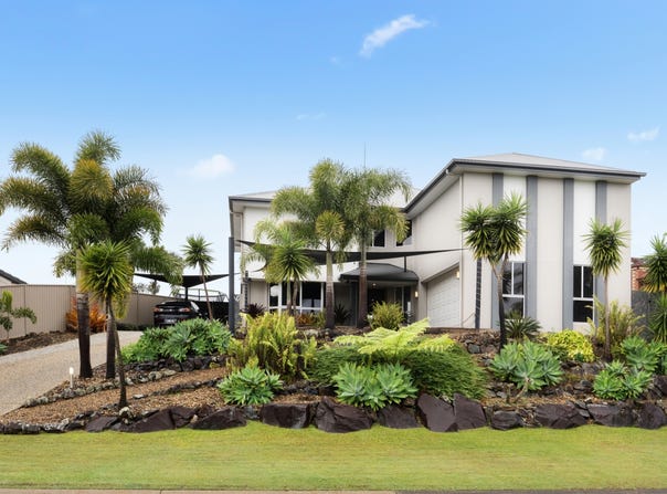 15 Longmorn Crescent, Merrimac, Qld 4226