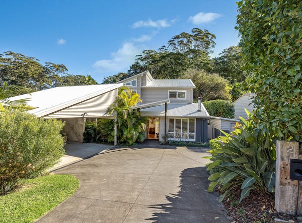 2 Mary Elizabeth Crescent, North Avoca, NSW 2260