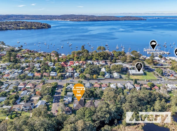 18 Oak Street, Toronto, NSW 2283