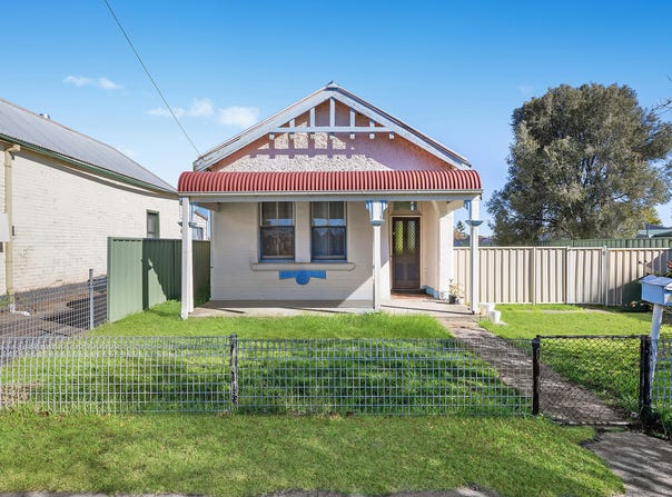 107 Autumn Street, Orange, NSW 2800