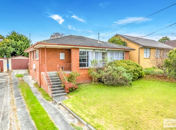 12 Mcinnes Crescent, Churchill, Vic 3842