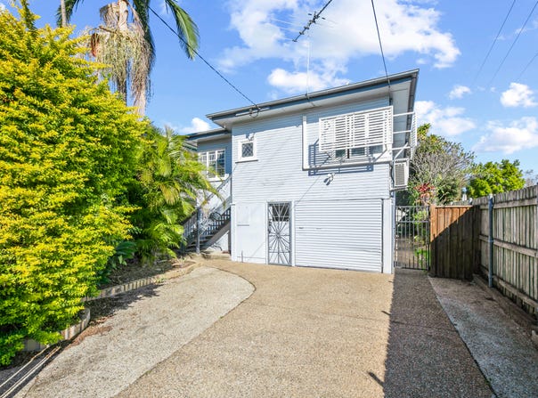 13 Chaucer Street, Moorooka, Qld 4105