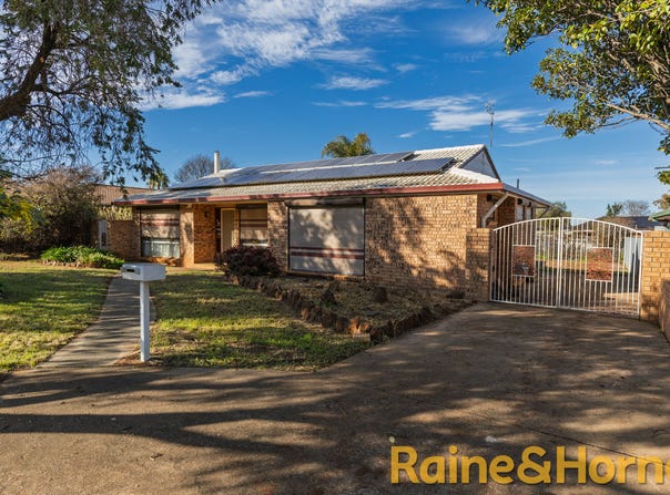 35 Buckingham Drive, Dubbo, NSW 2830
