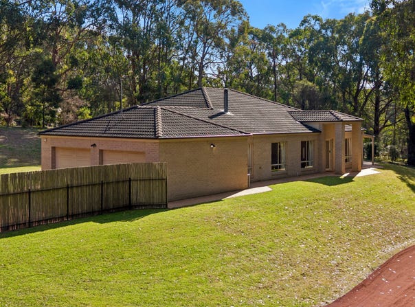 45 Johnsons Rd, Barongarook, Vic 3249