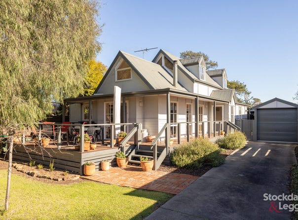 8 Wencliff Court, Newhaven, Vic 3925