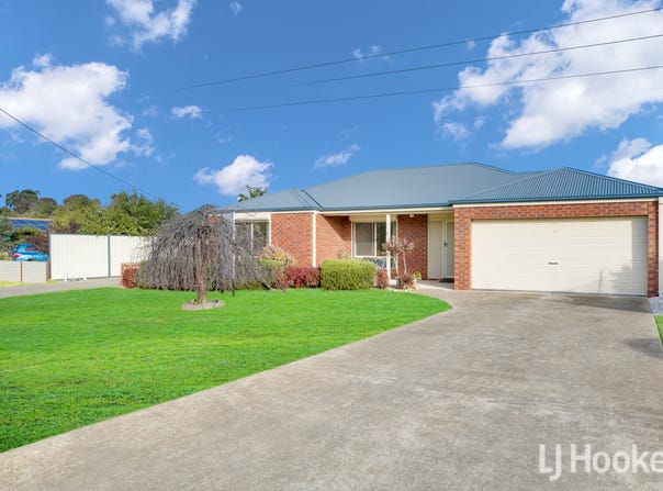 1/5 Russell Street, Darley, Vic 3340