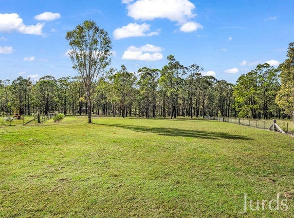 42 Green Grove, Sedgefield, NSW 2330