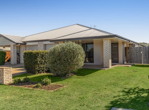 2/12 Esmeralda Street, Cambooya, Qld 4358