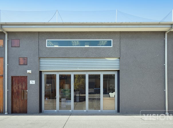 8/3 Rocklea Drive, Port Melbourne, Vic 3207
