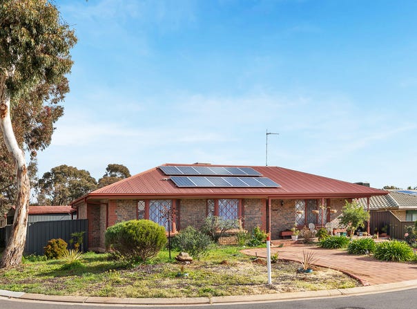 3 Tatura Court, Craigmore, SA 5114