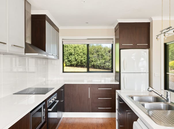 8 Crete Place, Oakdowns, Tas 7019