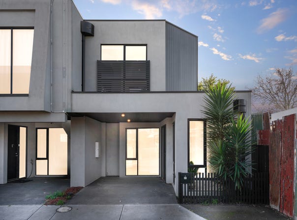 22 Lily Street, Seddon, Vic 3011