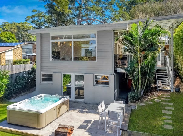 227A The Round Drive, Avoca Beach, NSW 2251