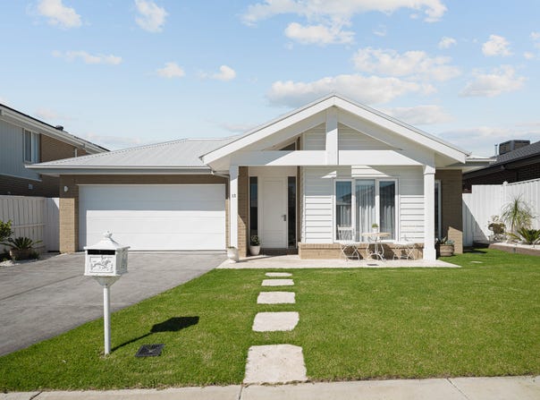13 Kalbow Street, Botanic Ridge, Vic 3977