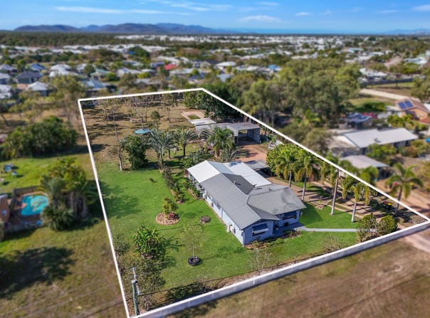 12 Chesney Road, Mount Low, Qld 4818