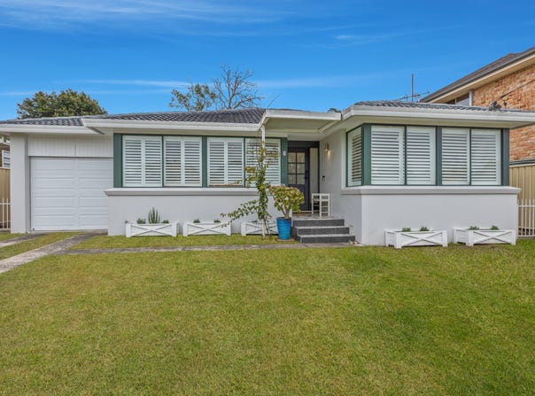 3 Glenn Street, Umina Beach, NSW 2257