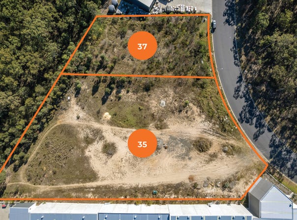 35 & 37 Canavan Drive, Beresfield, NSW 2322