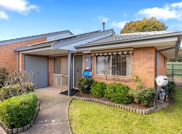 17/8-12 Albert Street, Ringwood, Vic 3134