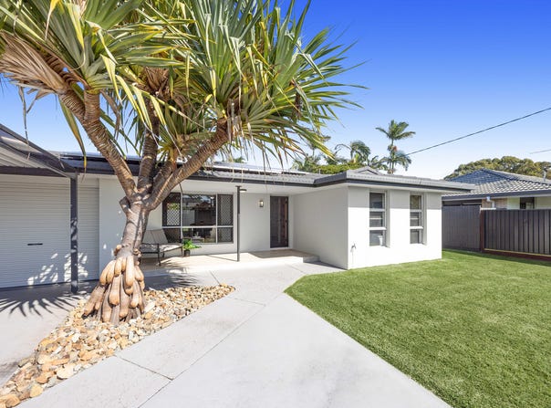 61 Broadsea Avenue, Maroochydore, Qld 4558