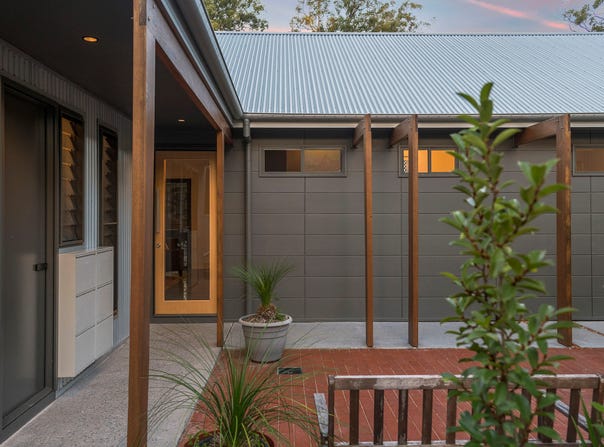 17 Glider Spur, Kew, NSW 2439