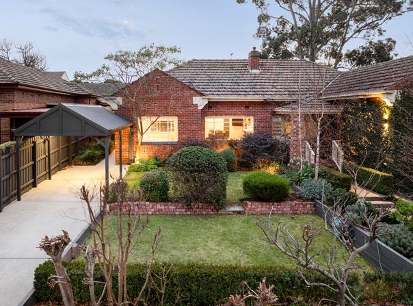 5 Woodlands Avenue, Kew East, Vic 3102