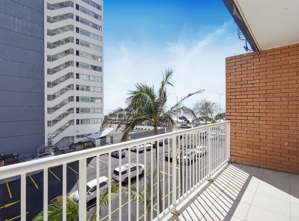 21/120 The Esplanade, Surfers Paradise, Qld 4217