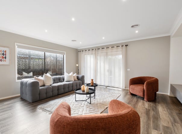 14 Dawnview Crescent, Roxburgh Park, Vic 3064