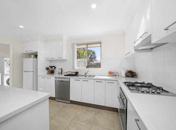 8/15B Racewyn Close, Port Macquarie, NSW 2444
