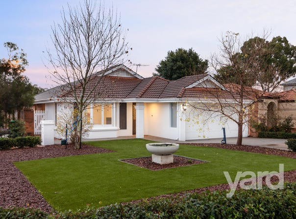 15 Cowan Street, Alfred Cove, WA 6154