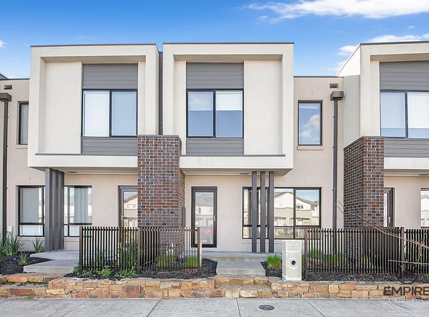 15 Portobello Boulevard, Clyde North, Vic 3978