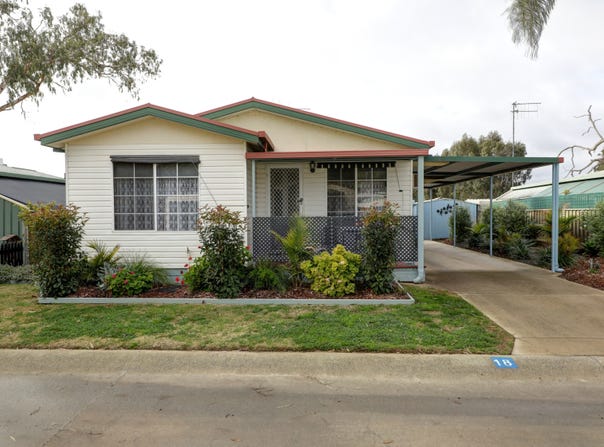 18 Oasis Drive, Cobram, Vic 3644