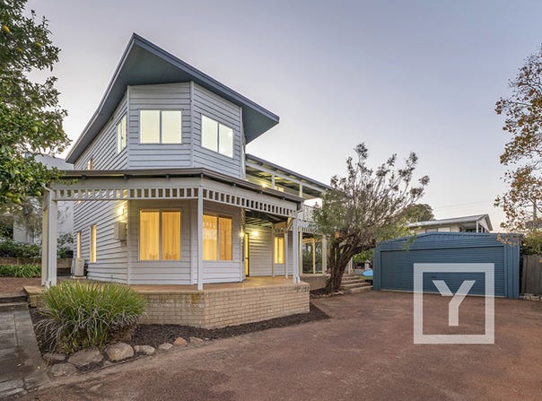 11 Thurstun Lane, Dunsborough, WA 6281