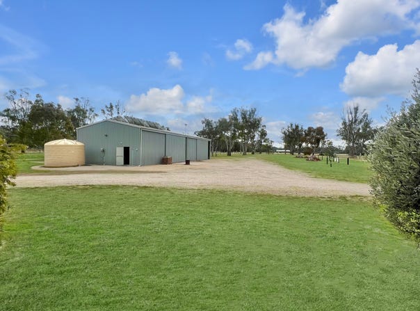 66 Gonn Avenue, Murrabit, Vic 3579