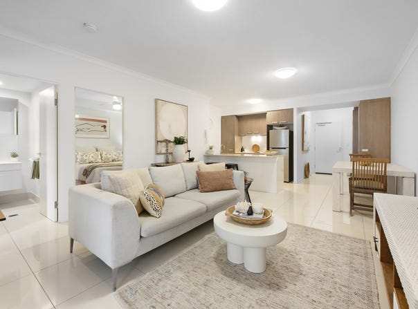 102/11 Norman Street, Southport, Qld 4215