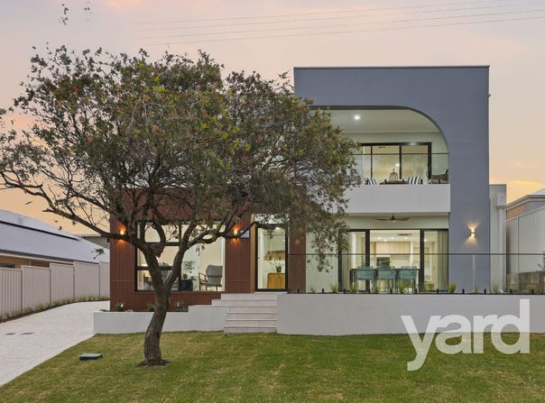 16 A, B, C Stacey Street, Willagee, WA 6156