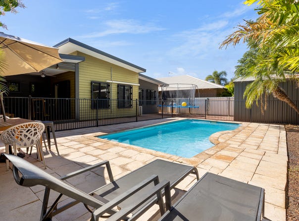 11 Ridge Elbow, Nickol, WA 6714