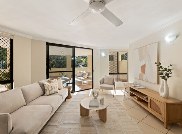 1/121 Sir Fred Schonell Drive, St Lucia, Qld 4067