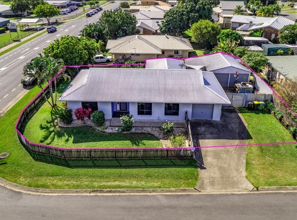 1 Pandanus Street, Beaconsfield, Qld 4740