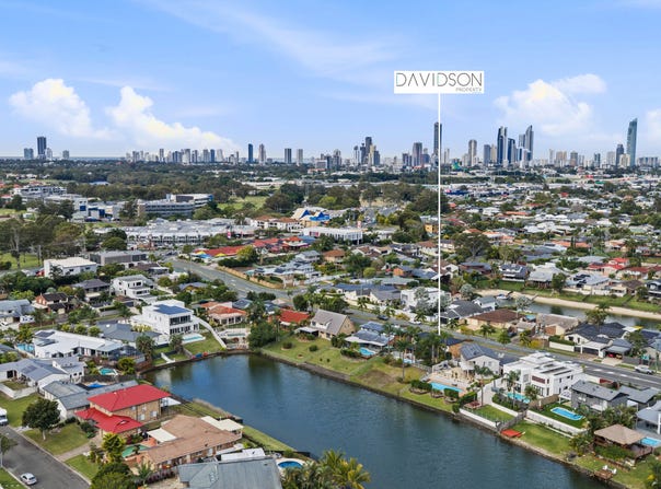 369 Benowa Road, Benowa Waters, Qld 4217