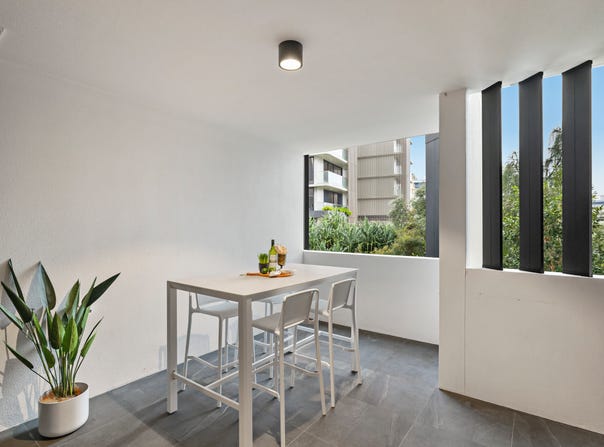 2117/100 Duporth Avenue, Maroochydore, Qld 4558