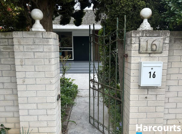 16-18 Margaret Street, Beaconsfield, Tas 7270