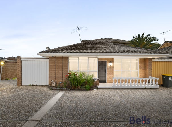 13/3 King Edward Avenue, Albion, Vic 3020