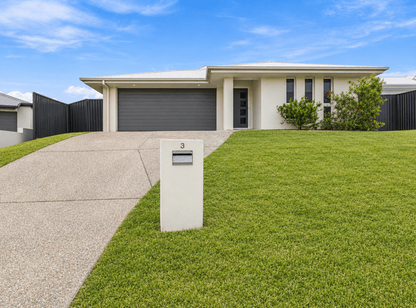3 Scotia Place, Southside, Qld 4570